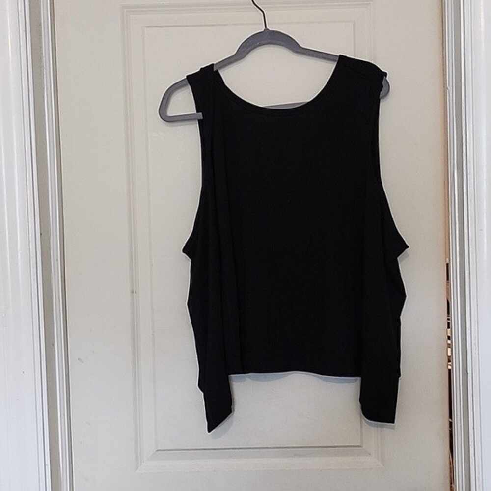 Old Navy Women's Plus Size Activewear Ultralite Black Tank 4X